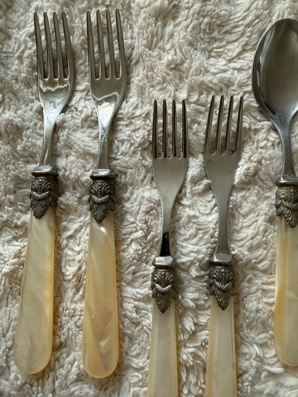 Napoleon Pearl Honey Flatware Replacement Pieces